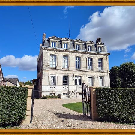 Fief Des 3 Guillaume Chambres D'Hotes Ecouis Exterior photo